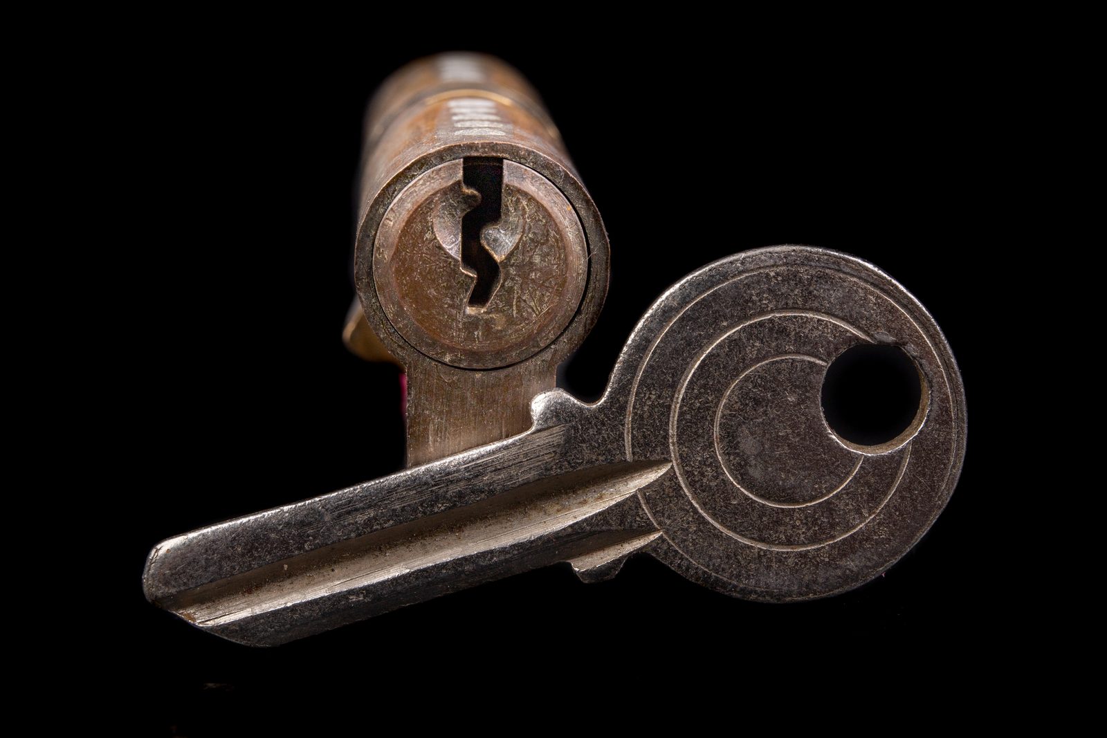 Worn door lock on an Ottawa home